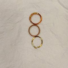 指輪 Messing/plastic がiLostで Vrije Universiteit Amsterdam によって報告されました