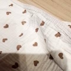 Babyhåndkle handdoek, som rapportert av Beekse Bergen Resorts en Hotel ved bruk av iLost