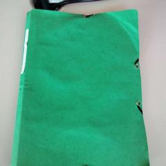 クラッチバッグ がiLostで Twisto によって報告されました