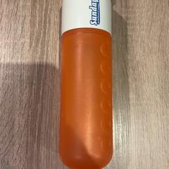 Bottiglia Oranje, come riportato da Van der Valk Hotel Apeldoorn - De Cantharel utilizzando iLost