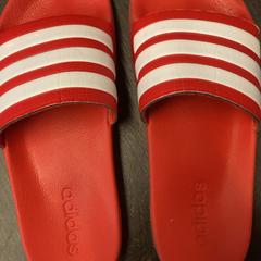 Scarpa, come riportato da Attractie- & Vakantiepark Slagharen utilizzando iLost