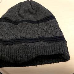 Ropa - Muts, ha sido reportado por Regio Oost-Vlaanderen con iLost