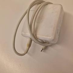 Adaptér, jak nahlášeno HvA Amstelcampus pomocí iLost