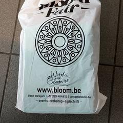 Bolsa - Plastic Draagtas, segundo informou Regio Oost-Vlaanderen usando iLost