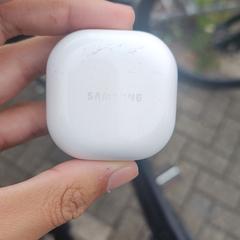 Witte Samsung Buds a été signalé sur iLost
