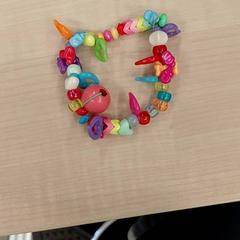 Armband Enfant, zoals gemeld door IKEA Toulon met iLost