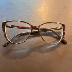 Szemüveg, amint azt Conscious Hotel Westerpark az iLost segítségével jelentette.