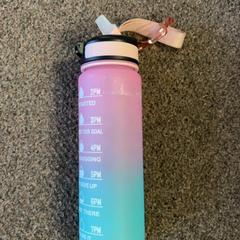 Botila, gisa salatu by Burgers' Zoo iLost erabiliz