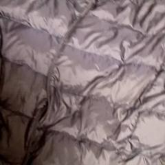 السترة Black، كما تم الإبلاغ عنه بواسطة Mövenpick Hotel Amsterdam City Centre عبر iLost