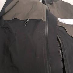 Jacket, as reported by Keolis Lund using iLost