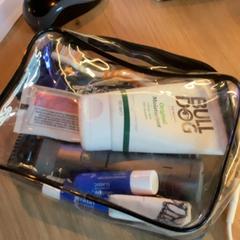 Bolsa restroom, ha sido reportado por MEININGER Hotel Köln West con iLost