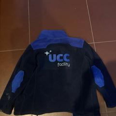 Jakke zwart ucc, som rapportert av WestCord Hotel Eindhoven ved bruk av iLost