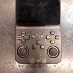 Gameboy, rapporterat av Rotterdam The Hague Airport med iLost