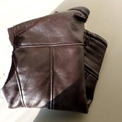 Klær - Jas, som rapportert av Regio Limburg - Leuven ved bruk av iLost