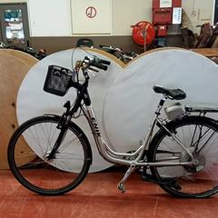 Bicicleta Enik Zilver damesfiets, segundo informou Fietsdepot Hasselt usando iLost