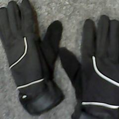 İLost kullanarak SnowWorld Landgraaf tarafından bildirildiği gibi Eldivenler