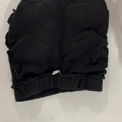 السراويل القصيرة، كما تم الإبلاغ عنه بواسطة Silver Sands Beach عبر iLost