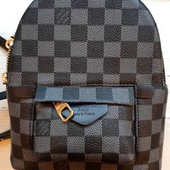 Handbag Zwart met blokjes, as reported by DierenPark Amersfoort using iLost