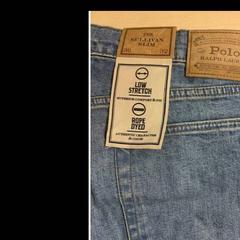 Džíny blauw spijker, jak nahlášeno DoubleTree by Hilton Rotterdam Centre pomocí iLost