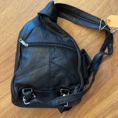 Kézitáska, amint azt GVB az iLost segítségével jelentette.