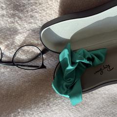 Rayban bril, segons s'ha informat a iLost