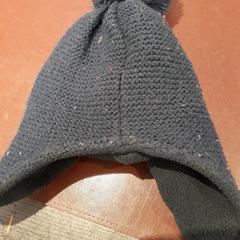 Beanie bleu marine, gemeldet von TCL über iLost