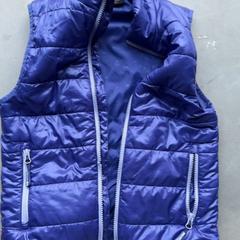 Weste Lila, zgłoszono przez hoop Kirche - Campus Achim przy użyciu iLost