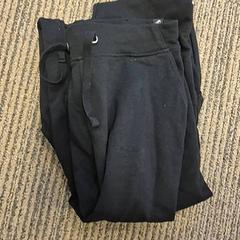 Trainingsbroek がiLostで Canisius-Wilhelmina Ziekenhuis によって報告されました