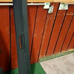 Plage arriere vouture arr, como reportado por IKEA Hénin-Beaumont utilizando o iLost