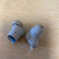 Earphones, zgłoszono przez MEININGER Hotel Amsterdam Amstel przy użyciu iLost