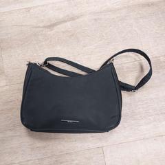 Táska Kisanet Kahasay Mrach, amint azt EBS OV Poeldijk az iLost segítségével jelentette.