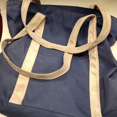 Bag Bleu et gris, as reported by IKEA Caen Fleury-sur-Orne using iLost
