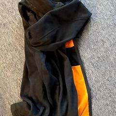 Kamizelka Zwart oranje, zgłoszono przez EBS OV Poeldijk przy użyciu iLost