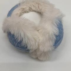 Cache-oreilles, a été signalé par IKEA新三郷 utilisant iLost