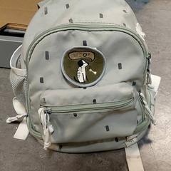 Ryggsäck Bilaal, rapporterat av Regio Oost-Vlaanderen med iLost