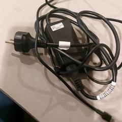 Adapter Black, zgłoszono przez TU/e - Receptie Neuron przy użyciu iLost