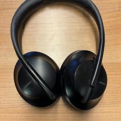 Auriculars, segons ha informat Pathé Spuimarkt mitjançant iLost