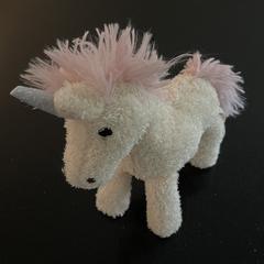 Unicorn knuffel (van HEMA), som rapporterats till iLost