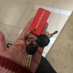 Llave がiLostに報告されました