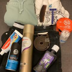 Klær, som rapportert av MEININGER Hotel Brussels City Center ved bruk av iLost