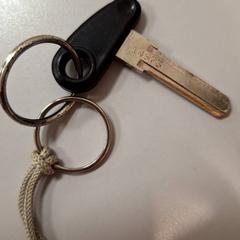 Chiave della bicicletta, come riportato da Qbuzz DMG utilizzando iLost