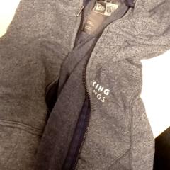 Stropdas Grey, zoals gemeld door Mövenpick Hotel Amsterdam City Centre met iLost