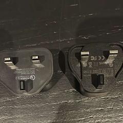 Adattatore, come riportato da Van der Valk Hotel Amsterdam-Amstel utilizzando iLost