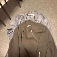 ジャケット がiLostで Ramada by Wyndham Amsterdam Airport Schiphol によって報告されました