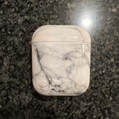 AirPods case, iLost-i jakinarazi zaion moduan