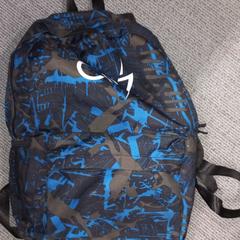 Rucksack, gemeldet von Arriva West-Brabant über iLost