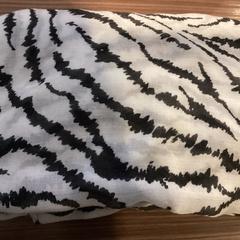 Scialle Zebraprint - 030425 LOS1, come riportato da Ziggo Dome utilizzando iLost