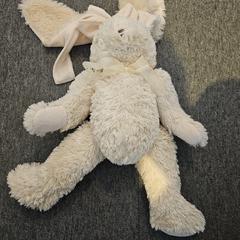 Teddy bear, jak nahlášeno Ramada by Wyndham Amsterdam Airport Schiphol pomocí iLost