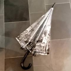 Paraply, som rapportert av Pathé Nijmegen ved bruk av iLost