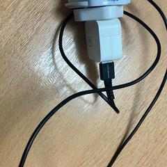 充電器 がiLostで Sheraton Brussels Airport Hotel によって報告されました